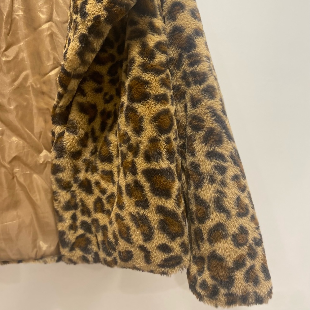 Leopard coat - Picture 3 of 11